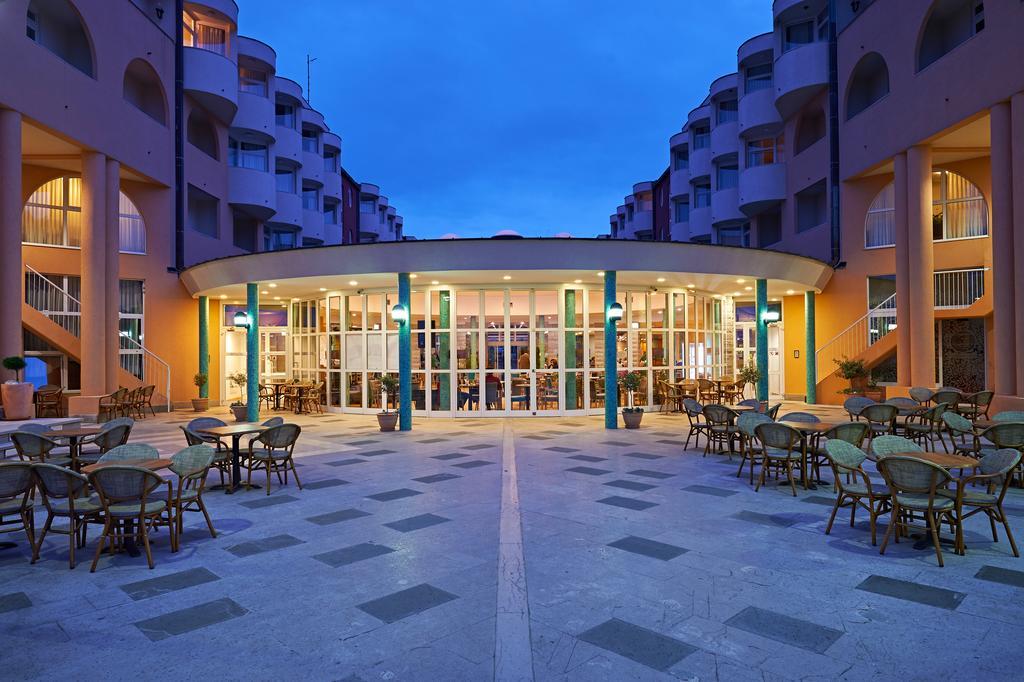 Hotel Delfin Izola Exteriér fotografie